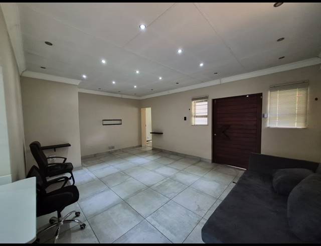 3 BEDROOM HOUSE FOR SALE IN COMET